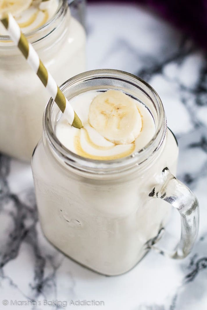 STYLECASTER | 17 High-Protein Smoothies With No Protein Powder | Banana Smoothie