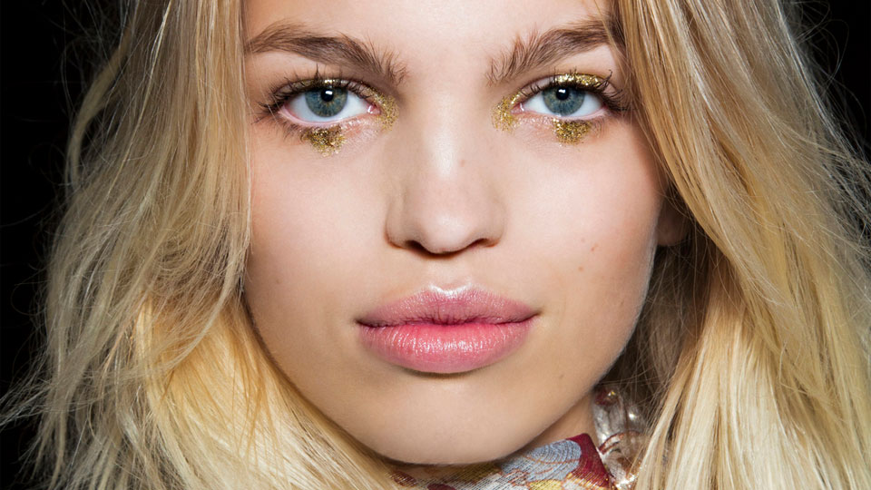 These Setting Sprays Actually Extend The Life of Your Makeup | STYLECASTER