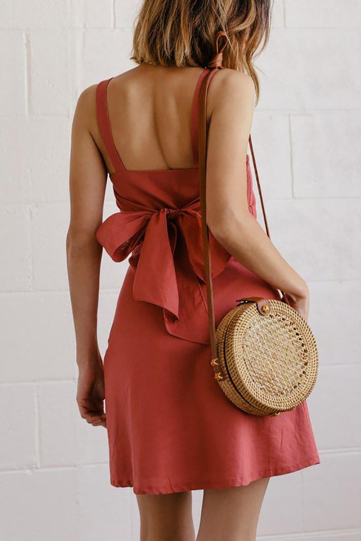 StyleCaster | What Summer Bag You Should Buy, Based On Your Myers Briggs