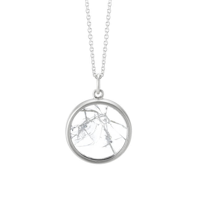 Female-Positive Jewelry Is the Latest Statement Trend Making a Major Buzz | STYLECASTER