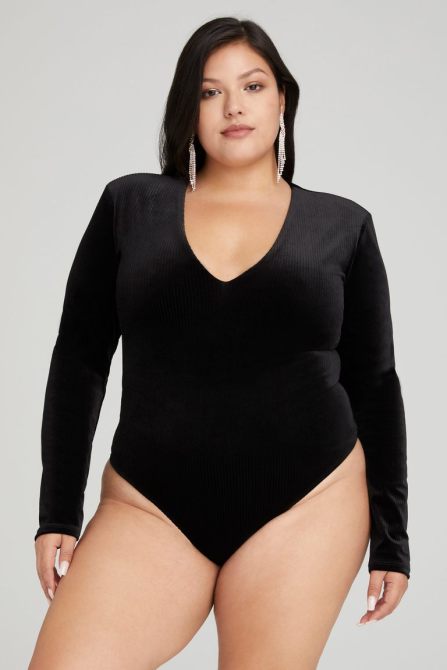 STYLECASTER | Spring Plus Size Sale 