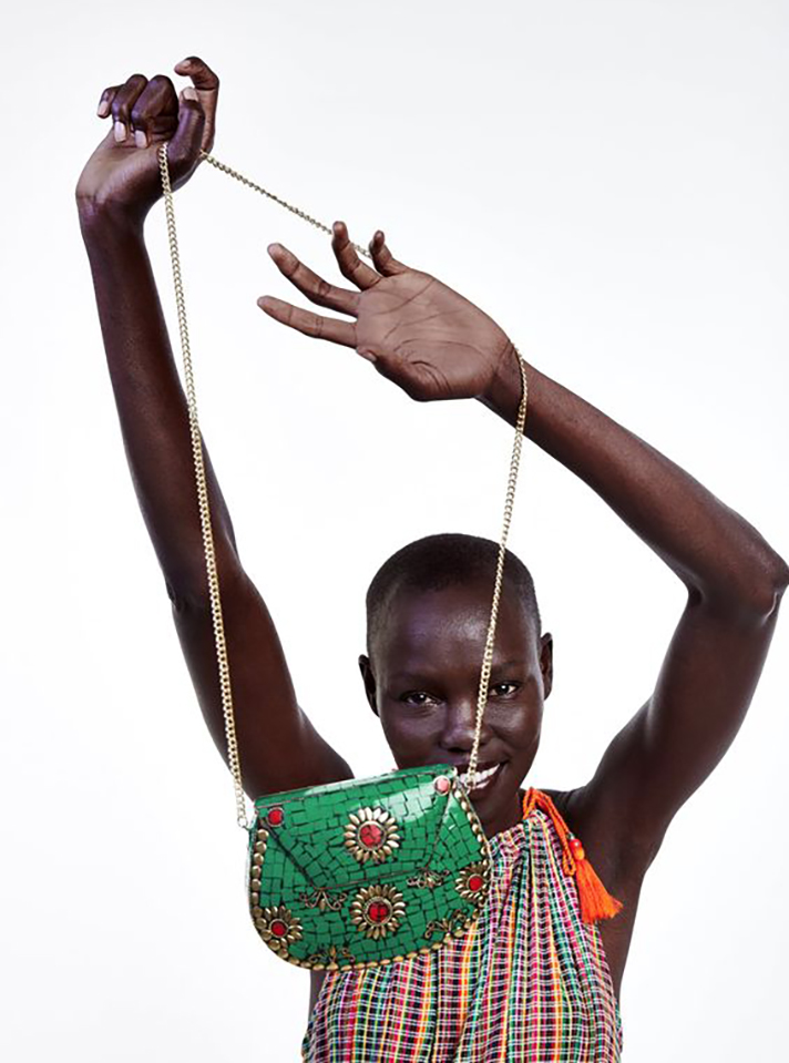 STYLECASTER | Summer Bags So Cute You'll Actually Enjoying Holding Them All Day