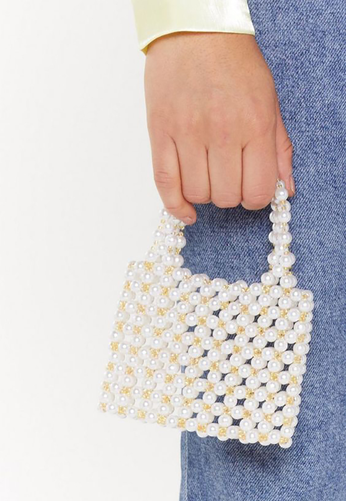 STYLECASTER | Summer Bags So Cute You'll Actually Enjoying Holding Them All Day