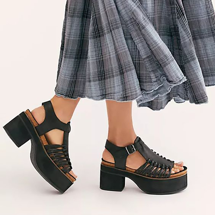 STYLECASTER | Minimalist Summer Heels Sure to Play Well with Your Entire Wardrobe