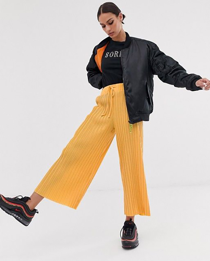STYLECASTER | Summer Pants Are the Secret to a Well-Rounded Warm-Weather Wardrobe