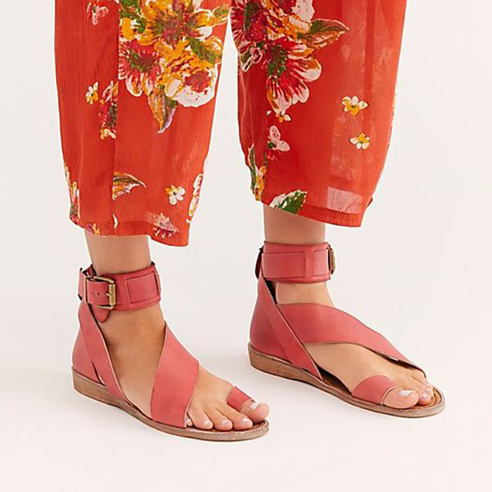 STYLECASTER | Your Everything Guide to the Cute Summer Sandals On Offer Right Now