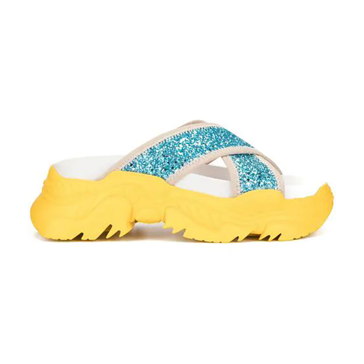 STYLECASTER | Summer Slides Are Back and Cuter Than Ever