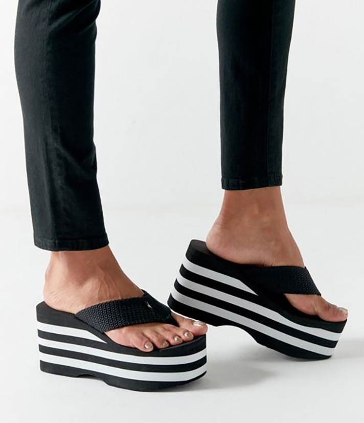 STYLECASTER | Are Flip-Flops Doomed to Be Forever Un-Cute?