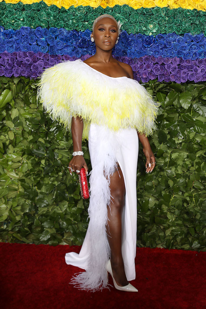 STYLECASTER | Every Incredible Look From the 2019 Tony Awards Red Carpet