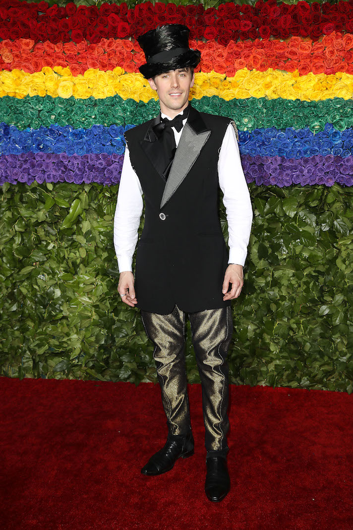 STYLECASTER | Every Incredible Look From the 2019 Tony Awards Red Carpet