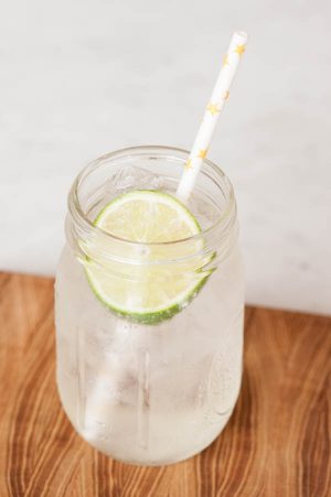 STYLECASTER | 16 Elderflower Liqueur Cocktails to Take Your Summer From Boring to Boozy