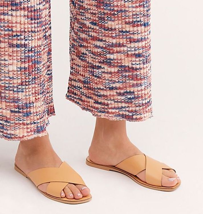 STYLECASTER | Summer Slides on Sale