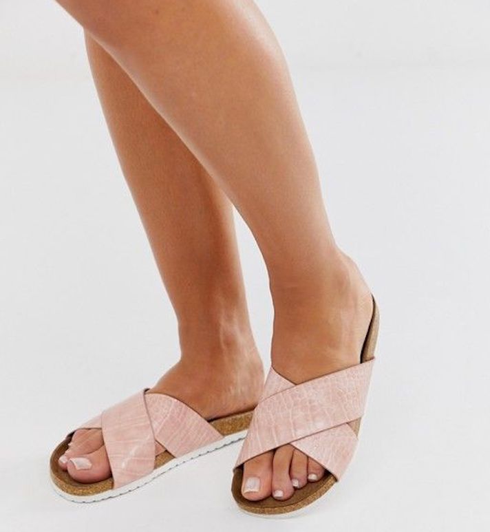 STYLECASTER | Summer Slides on Sale