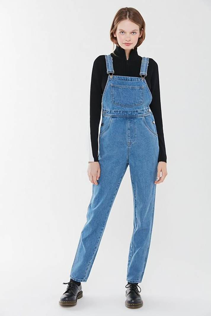 STYLECASTER | Long Denim Overalls Are a Romantic Addition to Any Fall Wardrobe