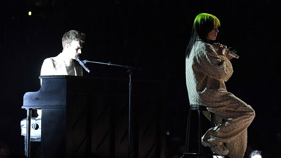 Billie-Eilish-Body-2