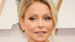 kelly ripa gray hair