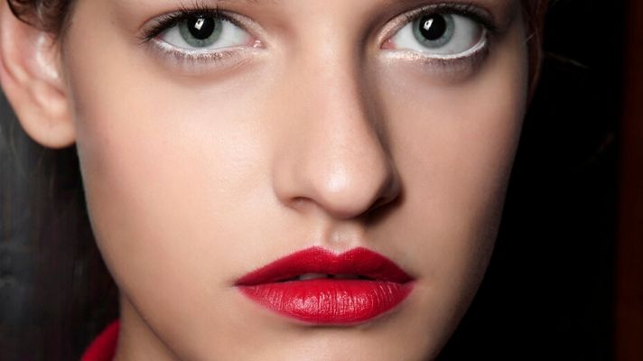 model red lips