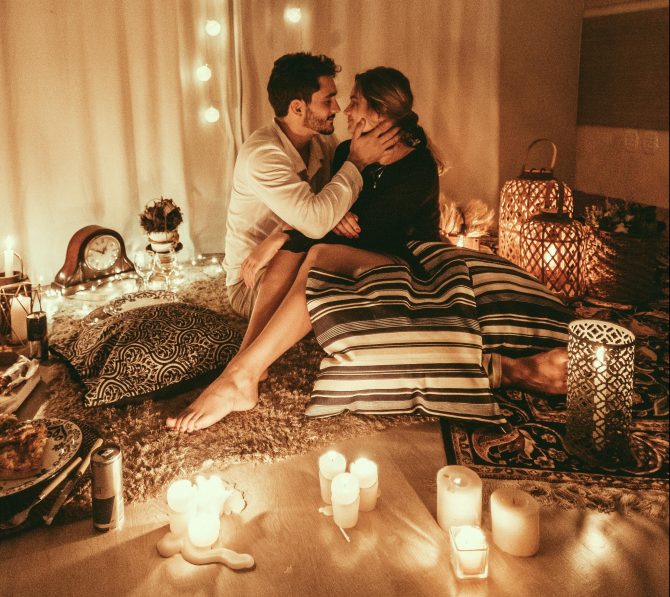 STYLECASTER | How to Set the Mood