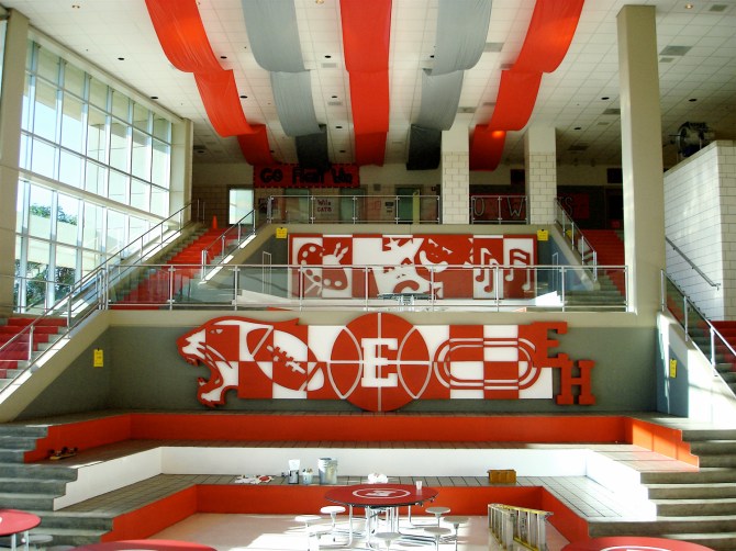 STYLECASTER | funny zoom backgrounds