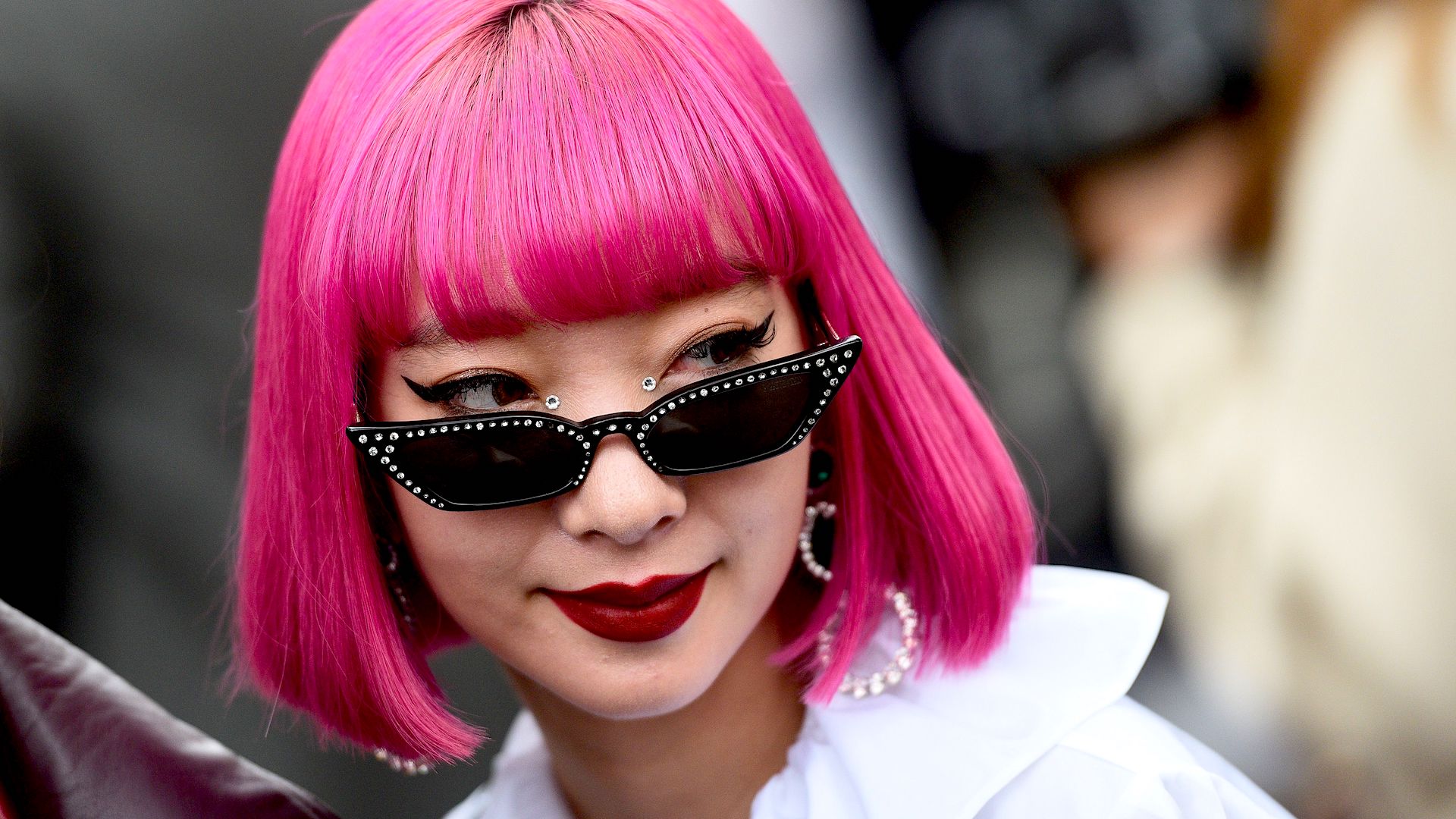 STYLECASTER | 2020 Sunglasses Trends