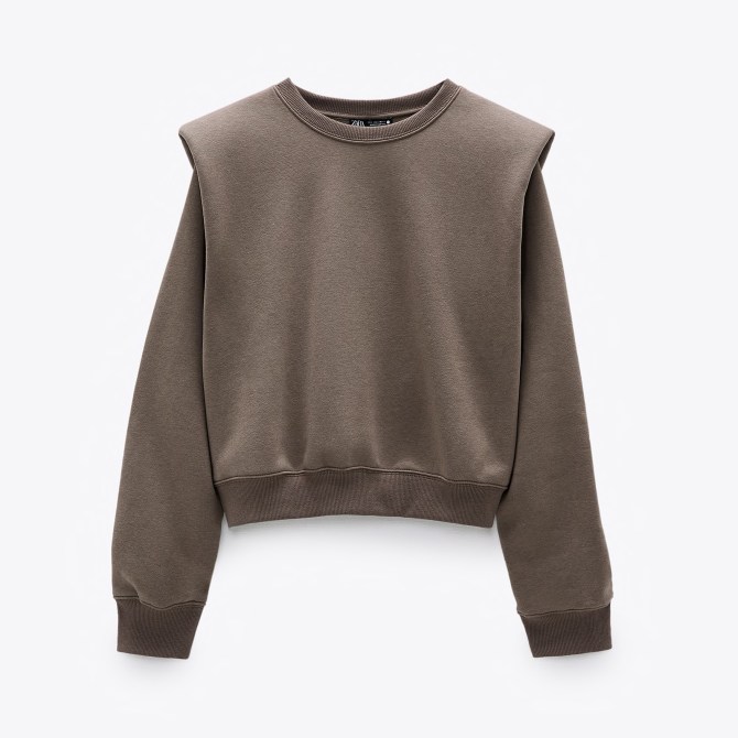 STYLECASTER | shoulder pad trend Zara 2020