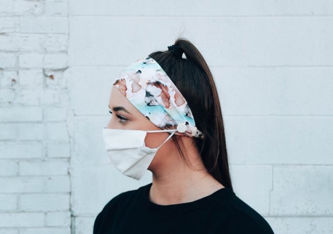 STYLECASTER | Mask Accessories