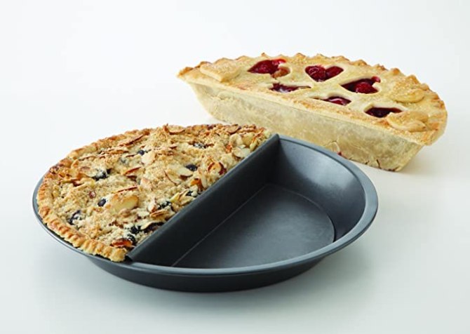 STYLECASTER | 50 under 50 kitchen gadgets | split pie pan