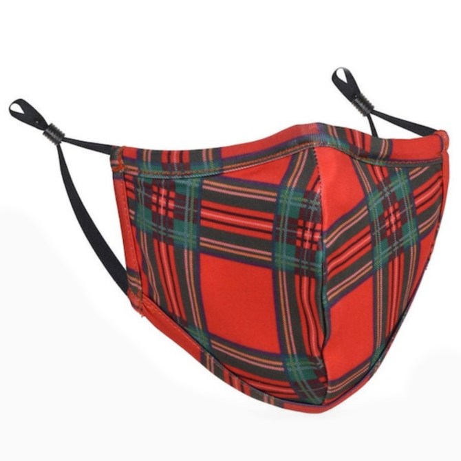 STYLECASTER | Holiday Face Mask