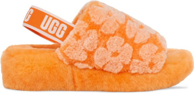 STYLECASTER | Ugg Slippers