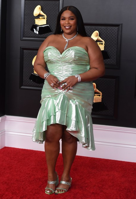 STYLECASTER | Lizzo Grammys 2021