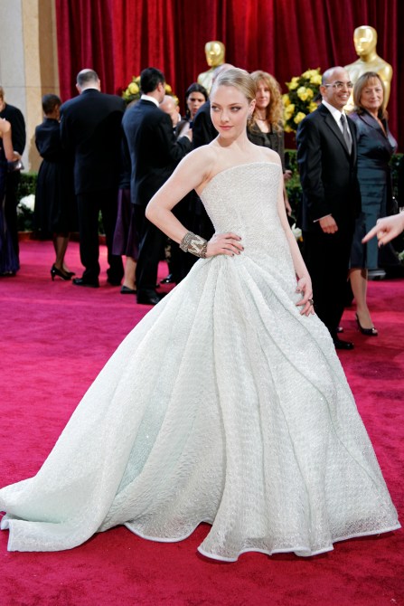 STYLECASTER | Amanda Seyfried Oscars 2021