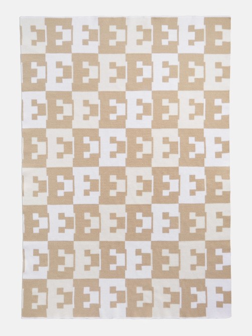 STYLECASTER | BaubleBar Custom Blankets