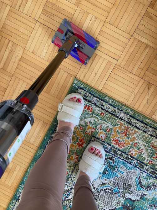 STYLECASTER | Dyson Omni Glide Vacuum Review