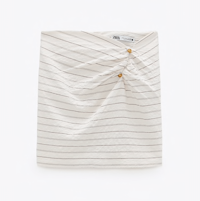 STYLECASTER | Emily Ratajkowski Zara Skirt