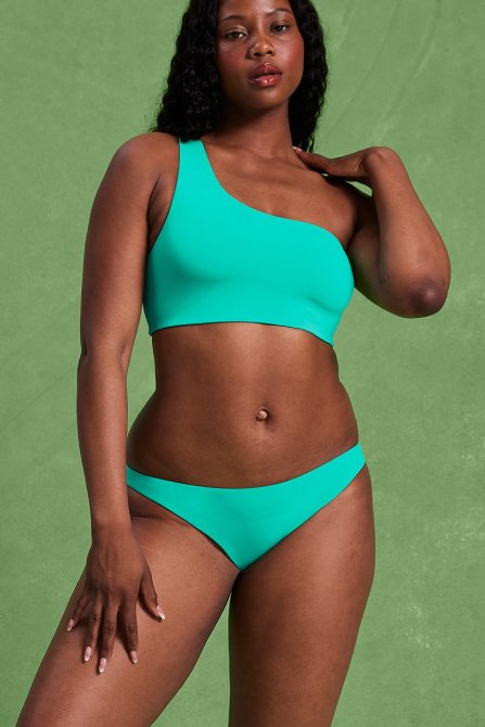 STYLECASTER | Girlfriend Collective GF Swim