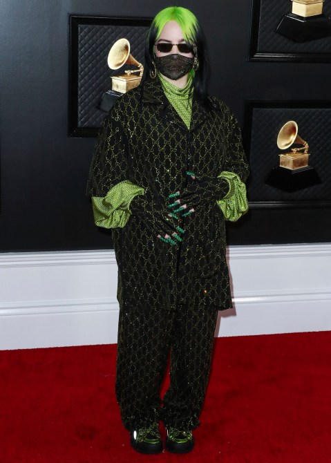 STYLECASTER | Billie Eilish Boobs