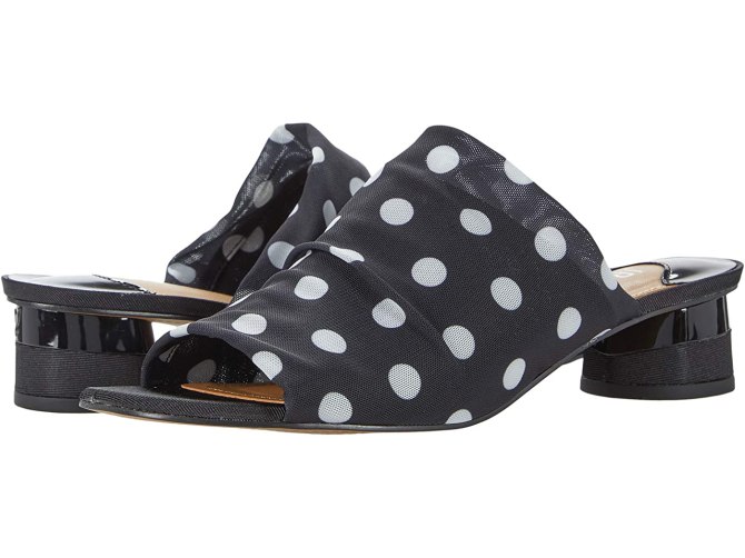 STYLECASTER | Best Outdoor Wedding Sandals