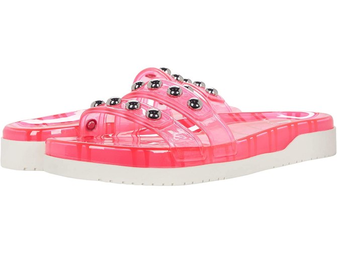 STYLECASTER | Jelly Sandal Trend