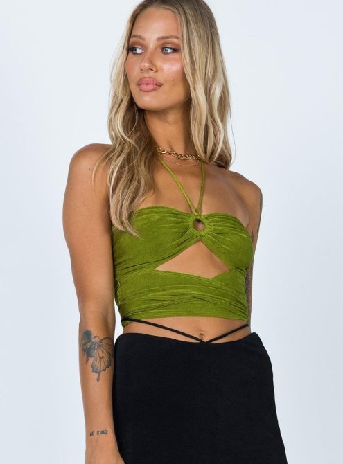 STYLECASTER | Halter TopsSTYLECASTER | Halter Tops