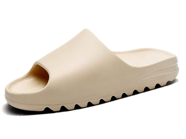 STYLECASTER | Yeezy Slide dupes 2021