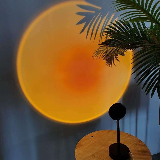 STYLECASTER | Sunset Lamp