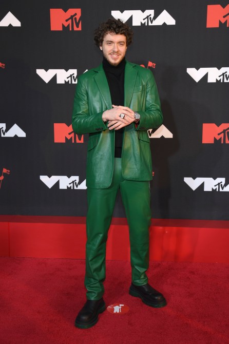 STYLECASTER | VMAs Red Carpet 2021