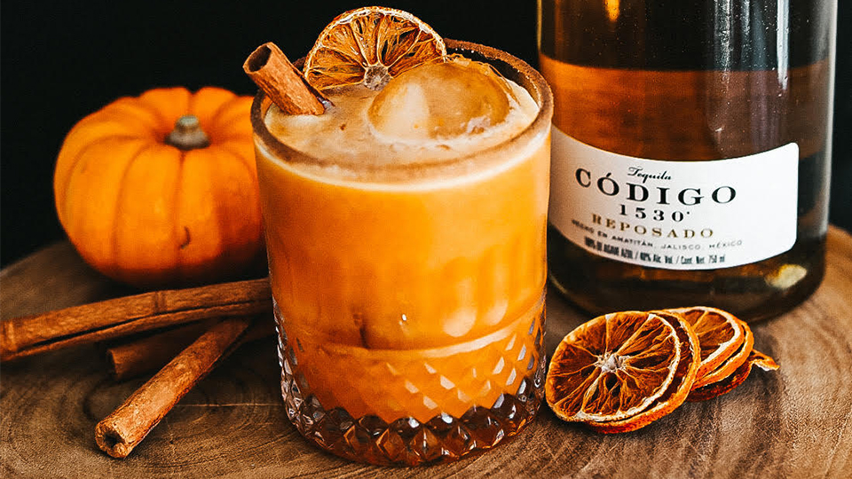 STYLECASTER | Fall Cocktail Recipes