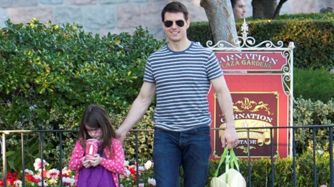 tom-cruise-suri-cruise