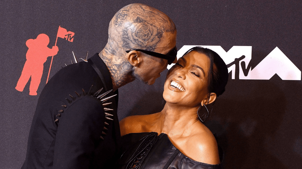 travis-barker-kourtney-kardashian