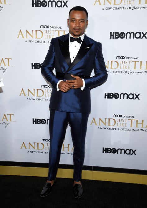 STYLECASTER | And Just Like That Outfits