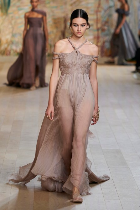 STYLECASTER | Megan Fox Wedding Style 