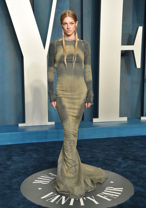 STYLECASTER | Vanity Fair Oscars After Party Looks