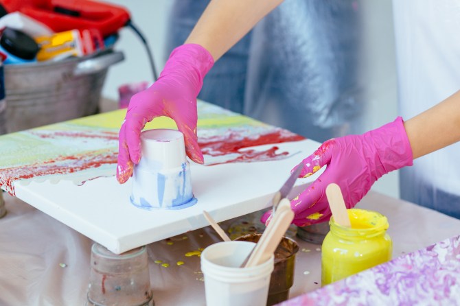 STYLECASTER | Spring Theme Party Ideas