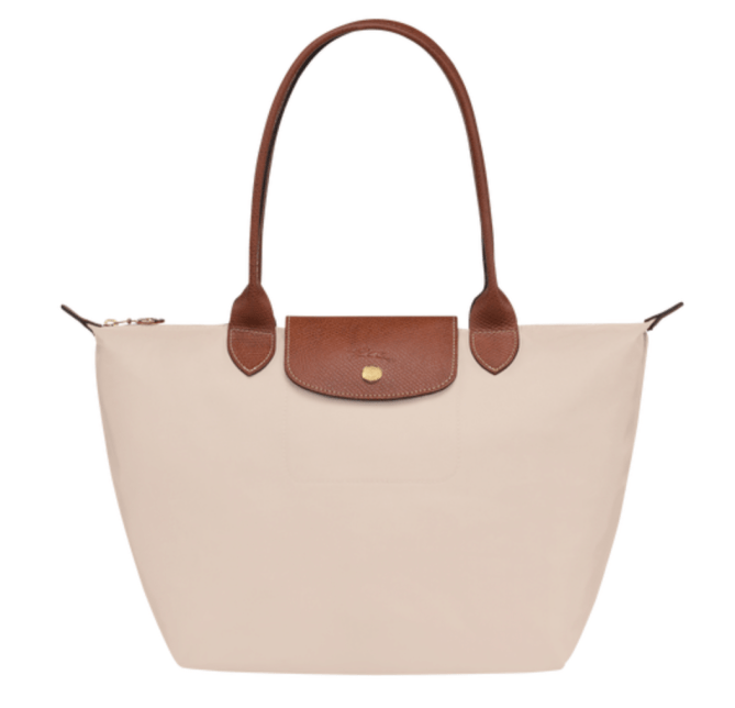 STYLECASTER | Vanilla Girl Aesthetic